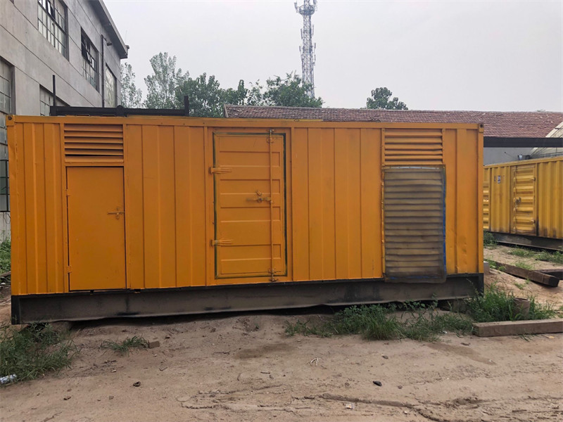 和平镇柴油发电机如何判断新机油是否已经完全充满机油滤清器？