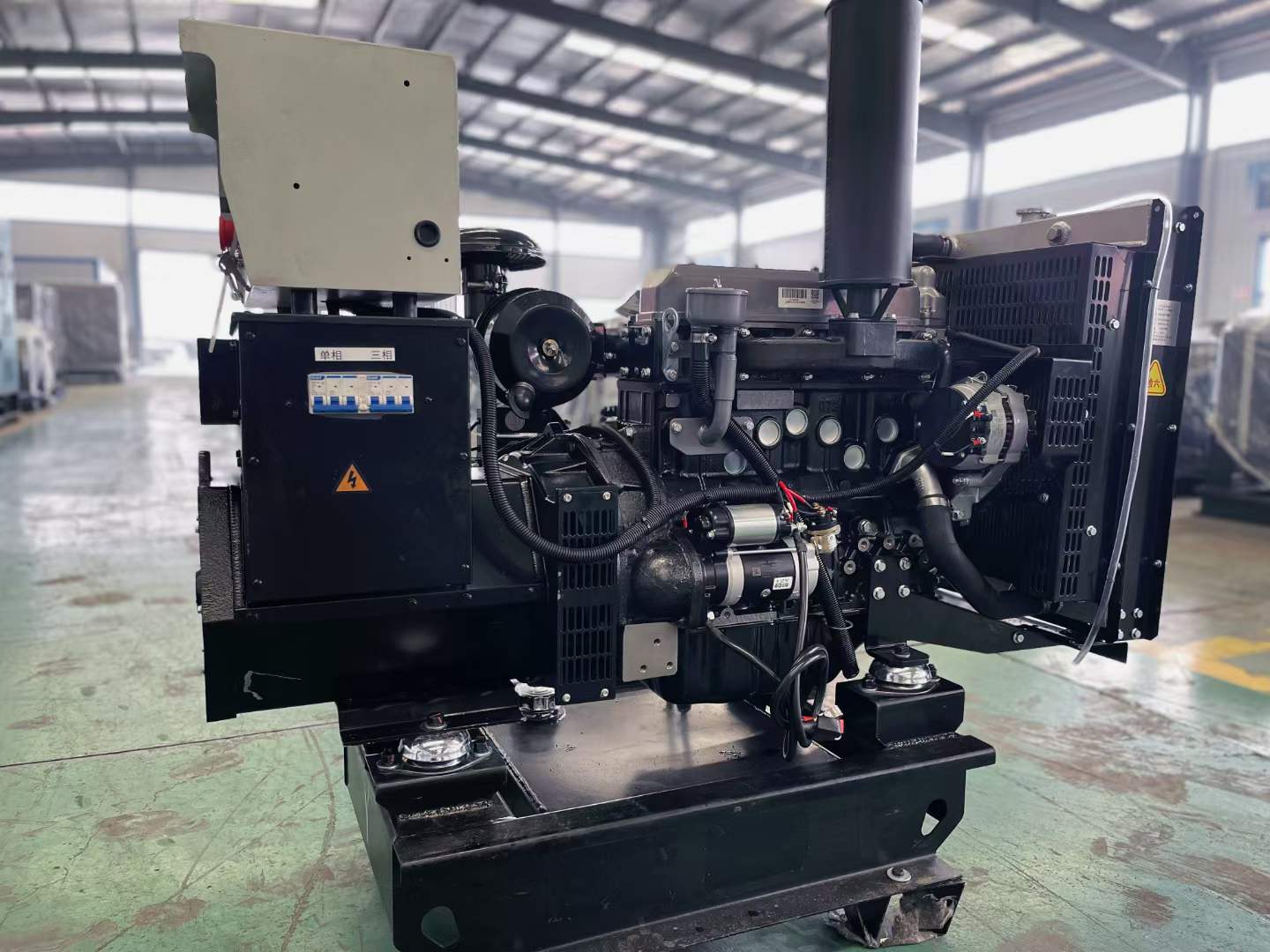 和平镇如何降低电感性负载对发电机的影响？