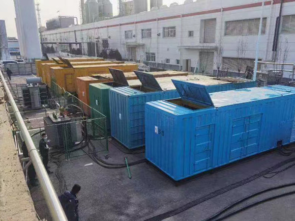 和平镇380V和690V电压的电缆线相同吗？