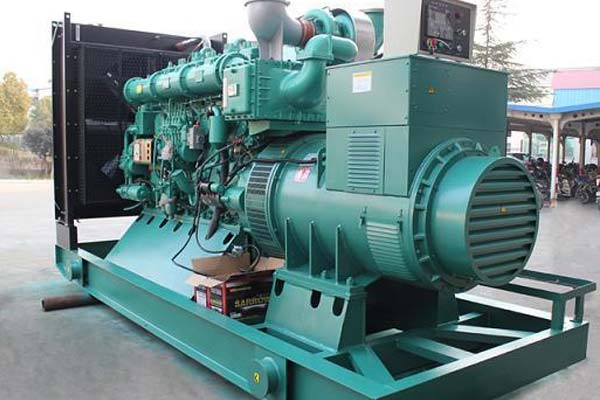 和平镇工厂发电机应急发电中如何优化燃油储备管理？