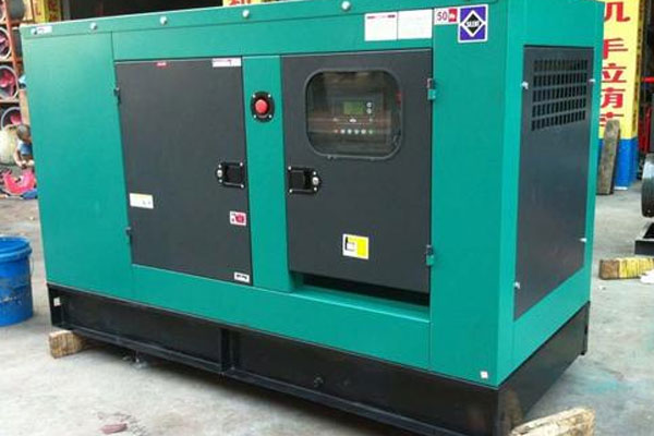 和平镇如何检查机油的使用时间？