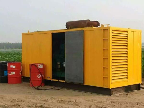 和平镇安装新的水冷式机油散热器密封件有哪些注意事项？